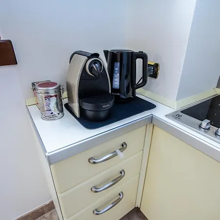 Apartment Gg *
